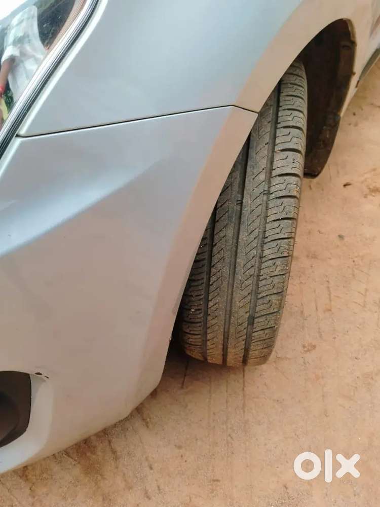 Maruti Suzuki Swift Vxi 2021