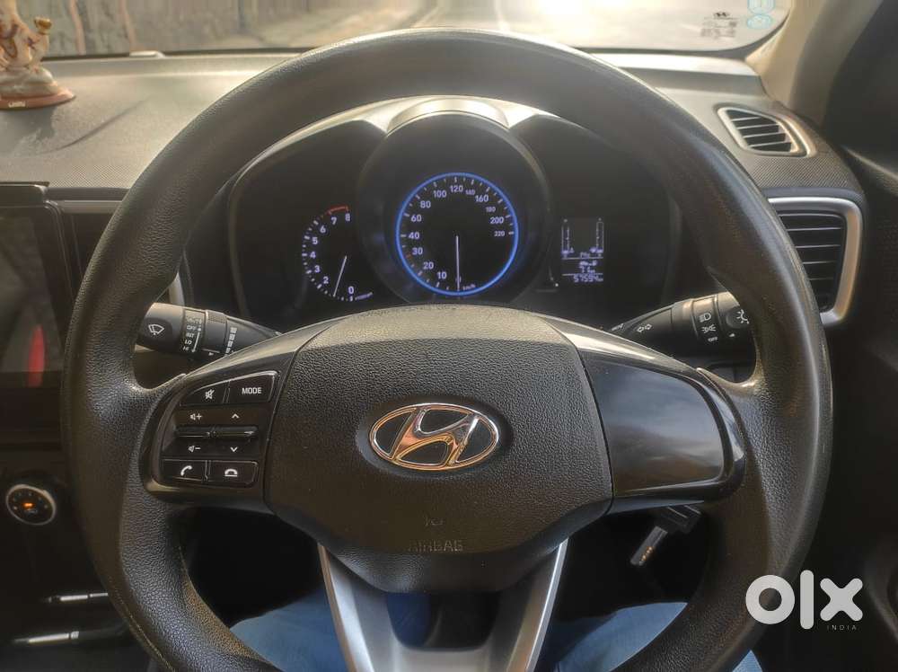 Hyundai Venue S Turbo, 2020, Petrol