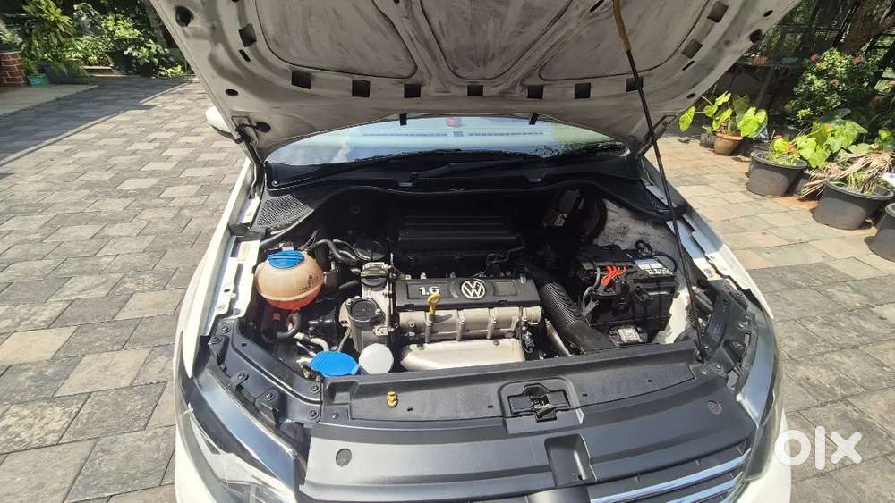 Full Clear Family Car