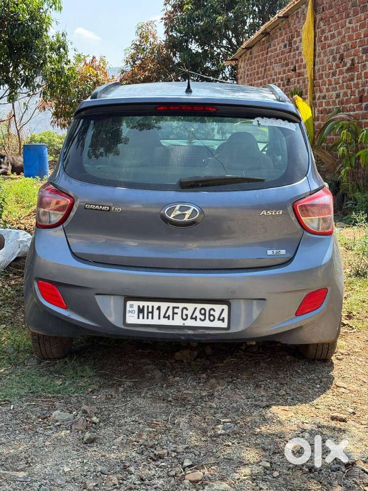 Grand I10 Asta Top Model Petrol