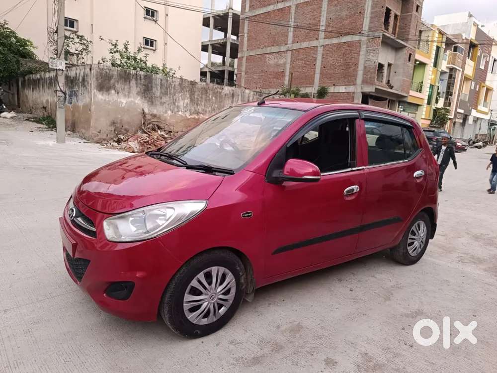 Hyundai I10 Sportz Varient