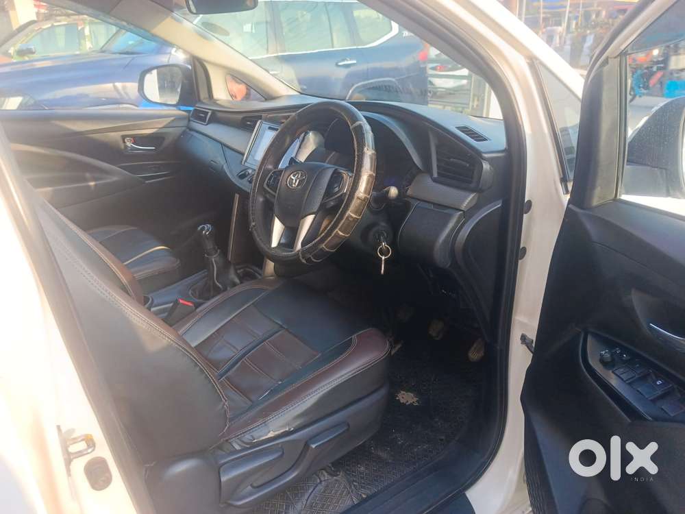 Toyota Innova Crysta 2.4 G Mt 8s, 2019, Diesel