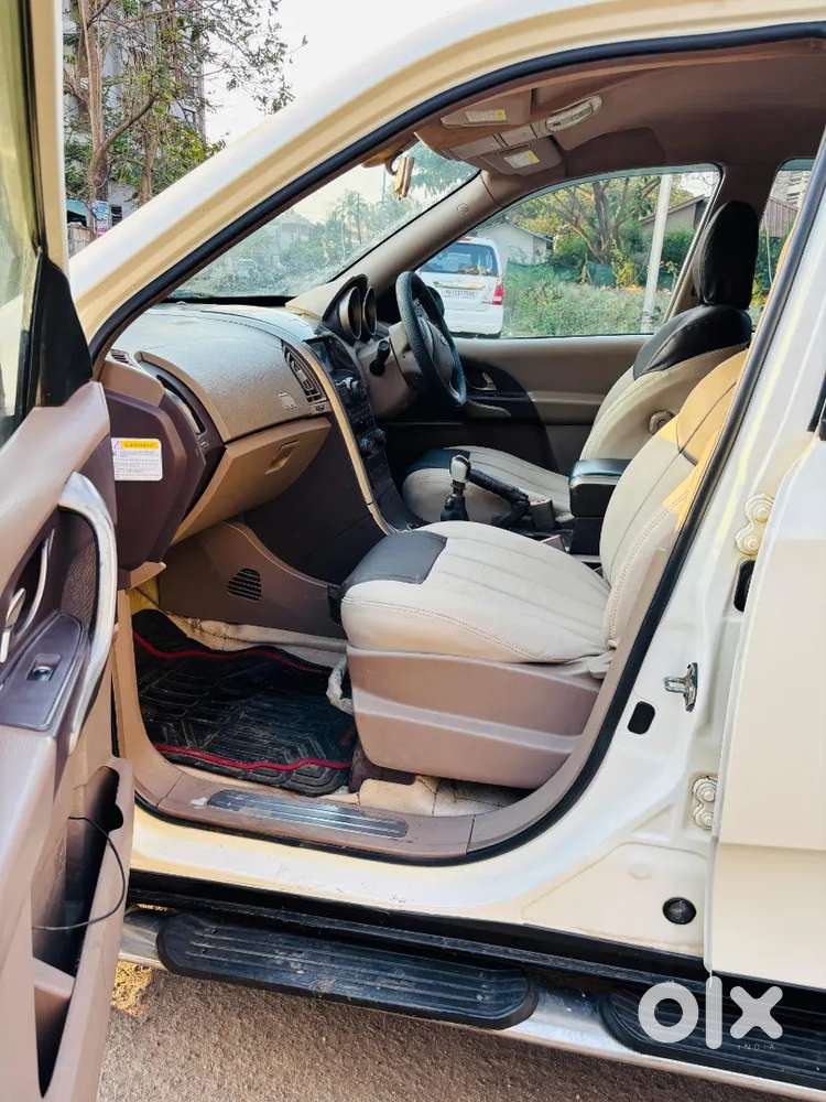 Mahindra Xuv500 W8 2012