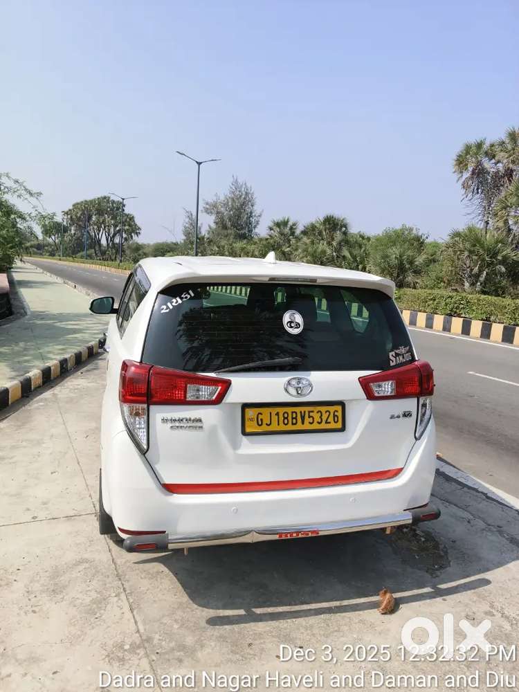 Toyota Innova Crysta 2017 Diesel Manual