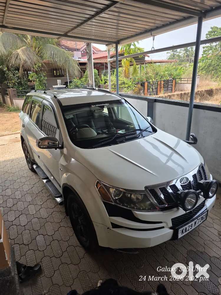 Mahindra Xuv500 Diesel 2012 W8 Topend