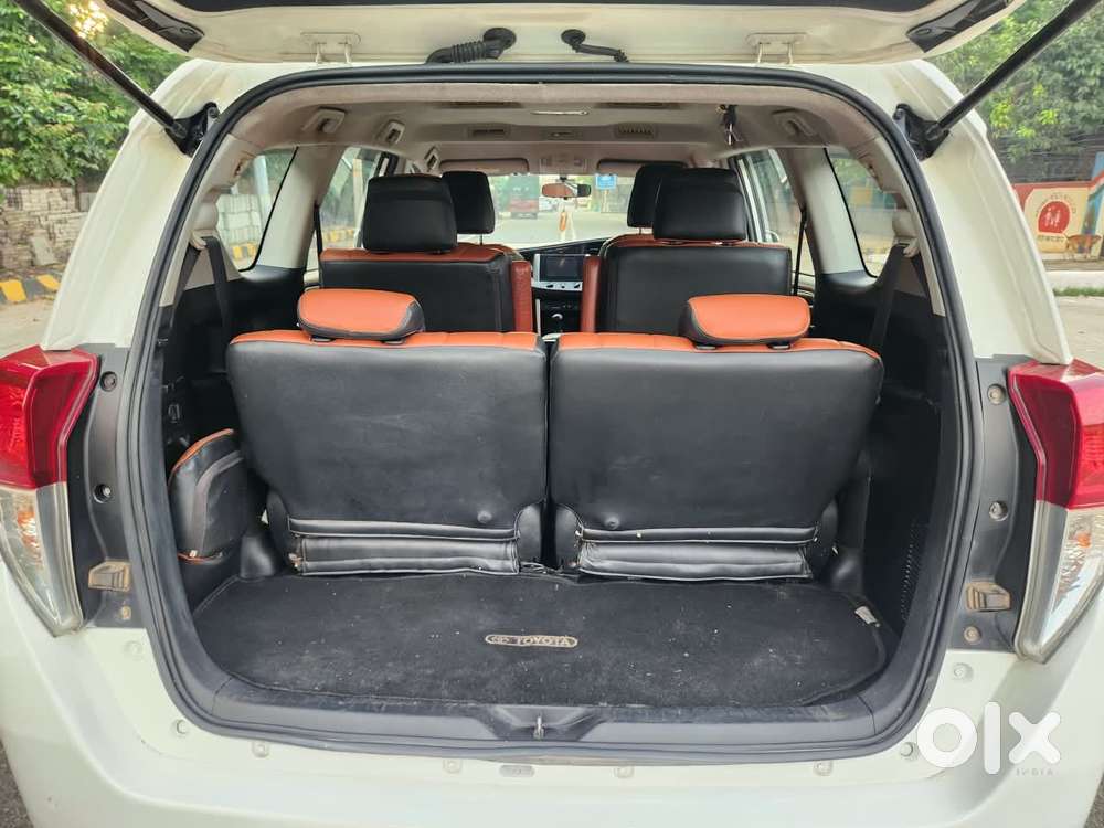 Toyota Innova Crysta 2.4 G Mt 7 Str, 2020, Diesel