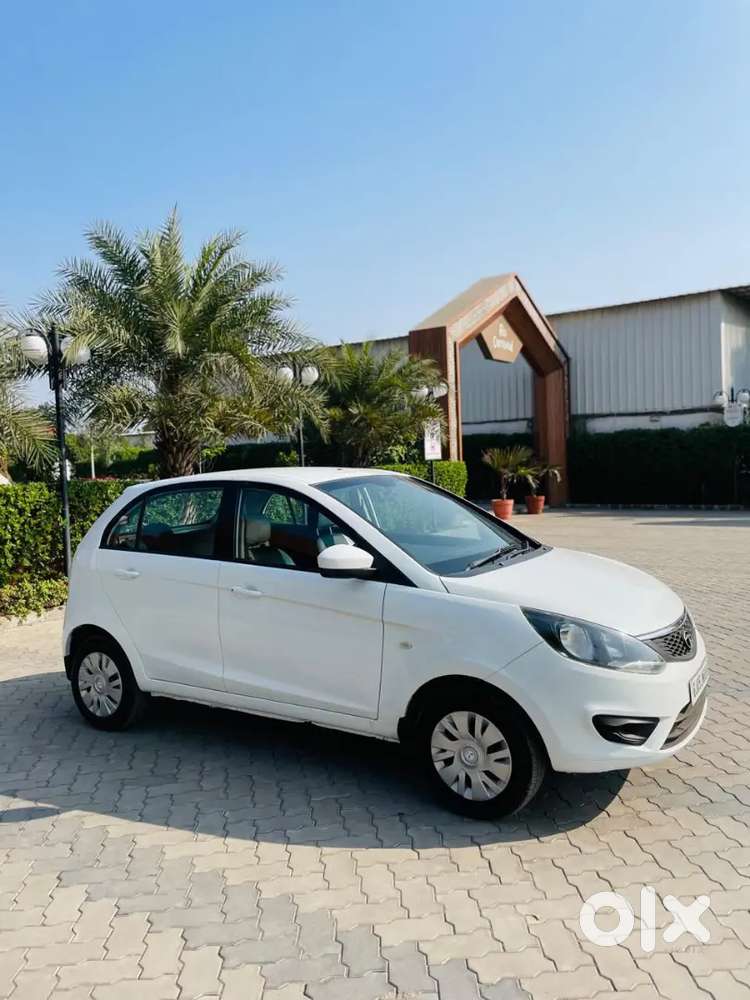 Very Good Condition Well Manten With Sound System And Car Display