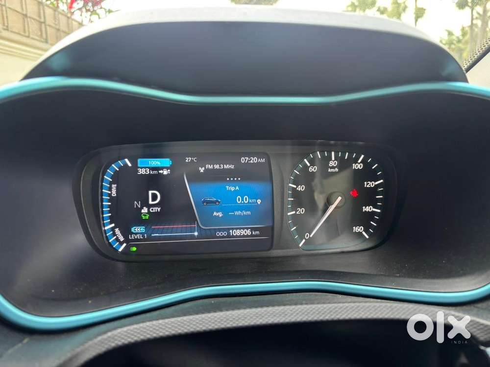Tata Nexon Ev Max Xz+ Lux 2023 – High Range,battery Soh 94%