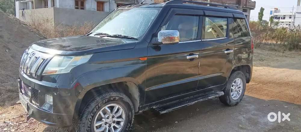 Mahindra Tuv 300 2016 Diesel Well Maintained