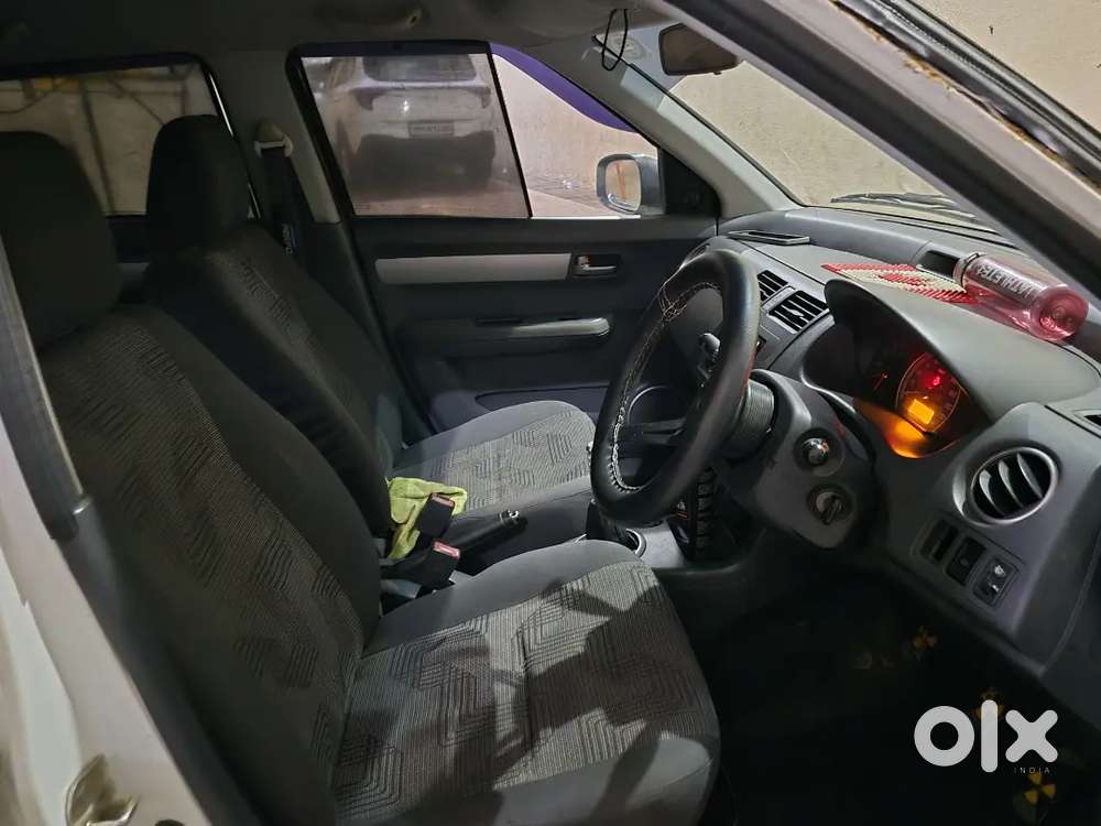 Maruti Suzuki Swift White In Good Condition