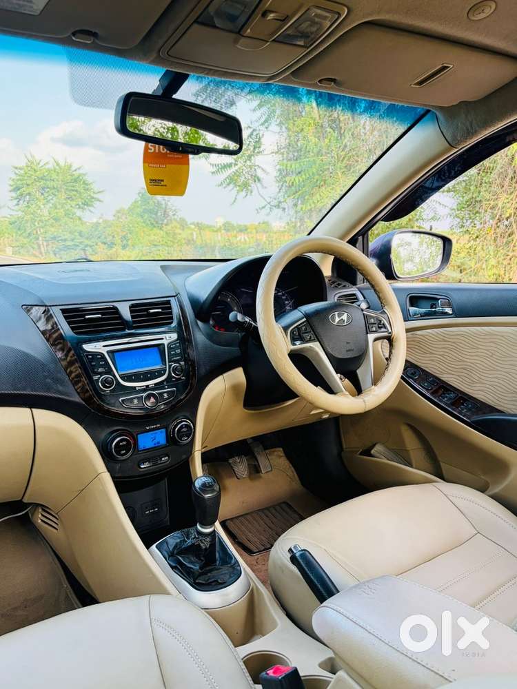 Hyundai Fluidic Verna 2012