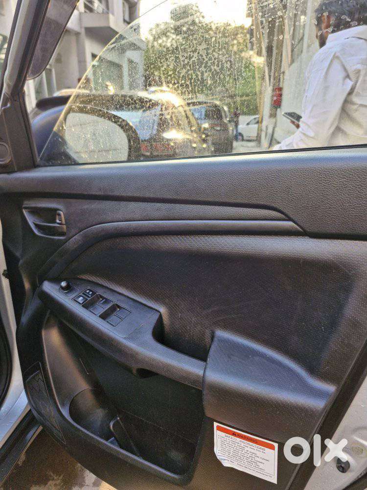 Maruti Suzuki Brezza 1.5 Lxi Cng, 2023, Cng & Hybrids