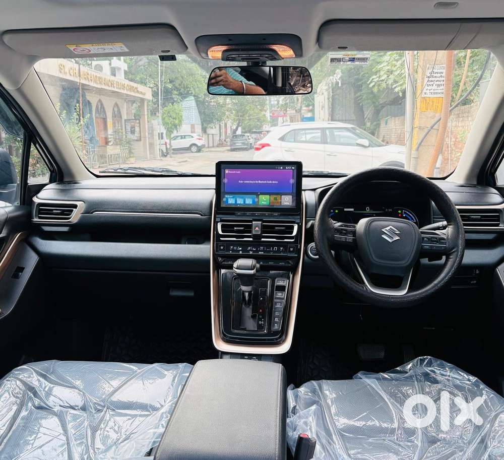 Toyota Innova Hycross 2.0 Vx Hybrid 7 Str, 2025