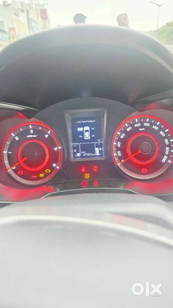 Mahindra Xuv300 W8 Diesel, 2023, Diesel
