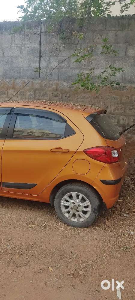 Tata Tiago 2017 Petrol 25150 Km Driven