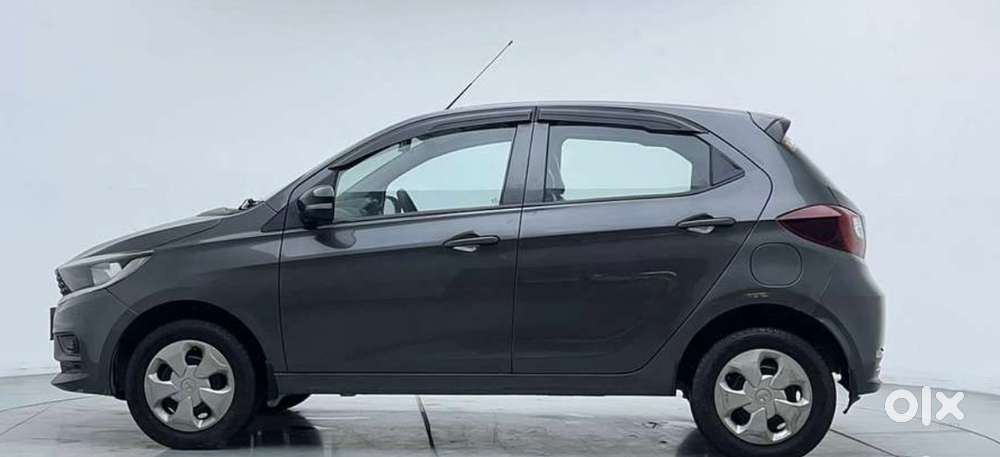 Tata Tiago 2023 Petrol 35000 Km Driven