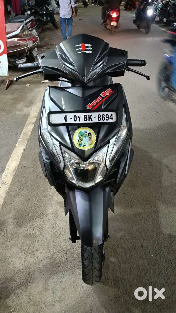 Honda dio dlx 2020/11 model