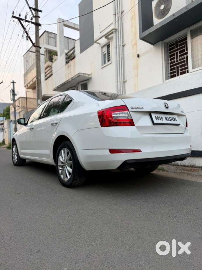 Skoda Octavia 2.0 Tdi Style Plus At, 2016, Diesel