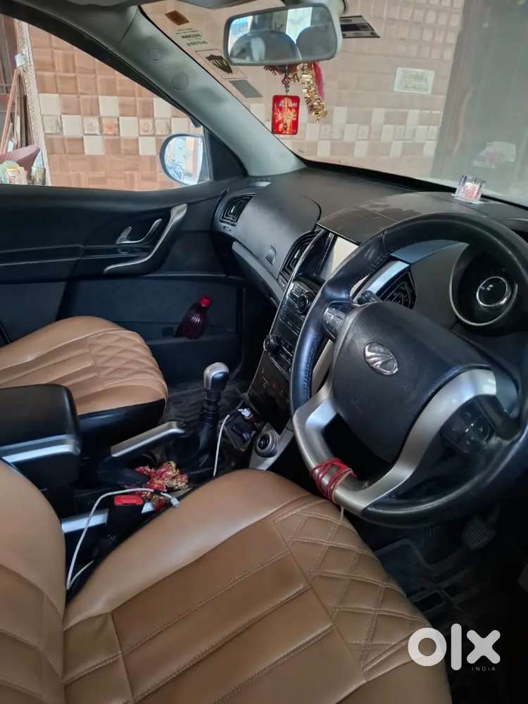 Mahindra Xuv500 2020 Diesel 75000 Km Driven