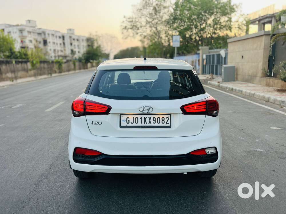 Hyundai I20 Sportz Plus, 2020, Cng & Hybrids