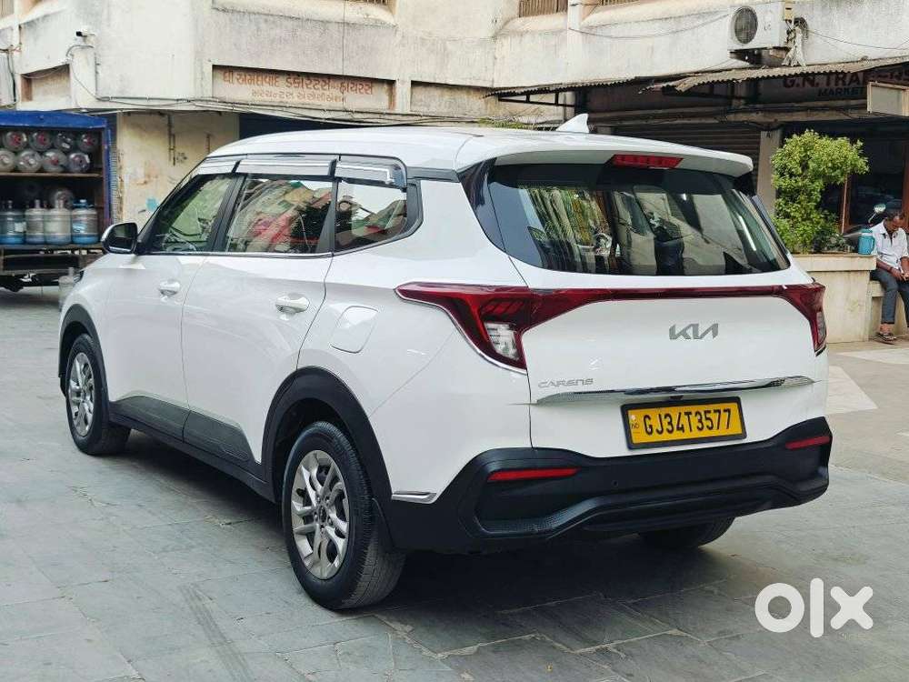 Kia Carens G 1.5 6mt Premium (o) 7-seater, 2024, Diesel