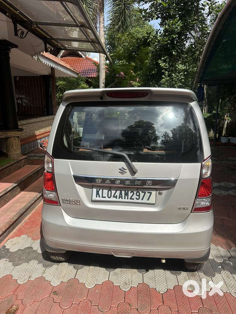Maruti Suzuki Wagon R 1.0 Vxi, 2018, Petrol