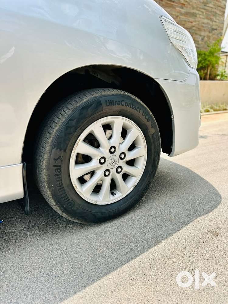 Toyota Innova 2.5 Z Diesel 7 Seater, 2014, Diesel