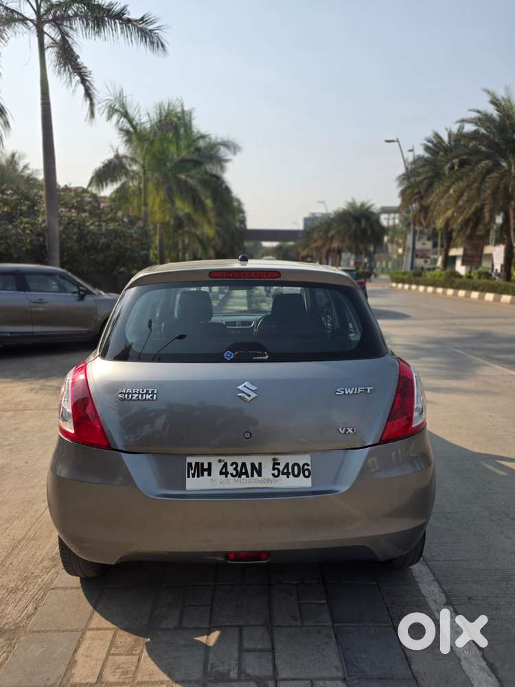 Maruti Suzuki Swift Vxi 1.2 Abs Bs-iv, 2013, Petrol