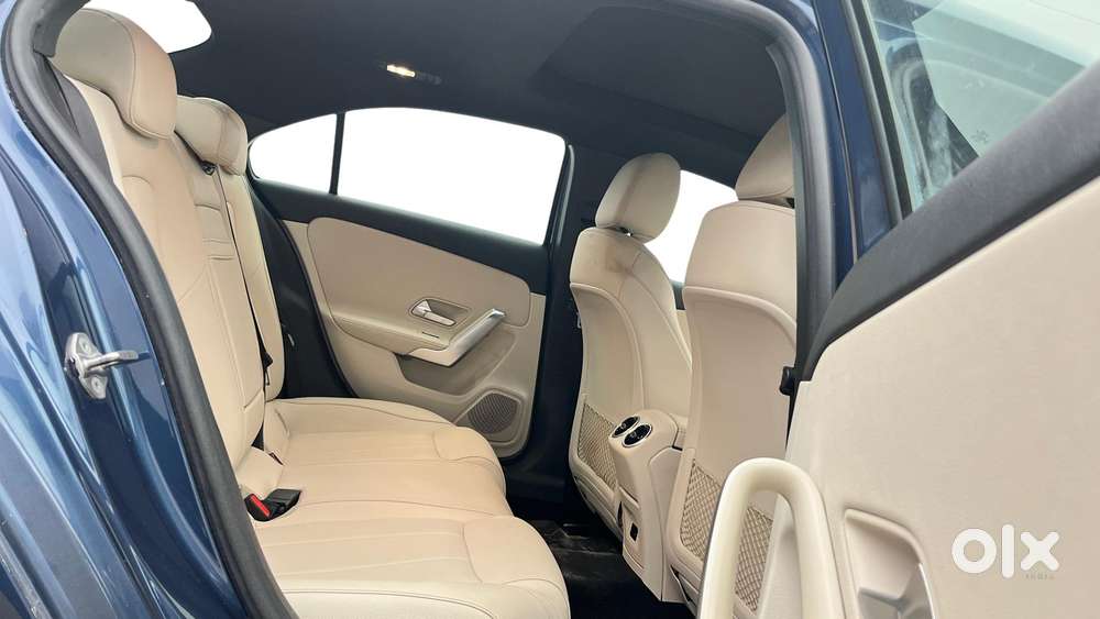 Mercedes-benz A-class Limousine 1.3 A 200, 2022, Petrol