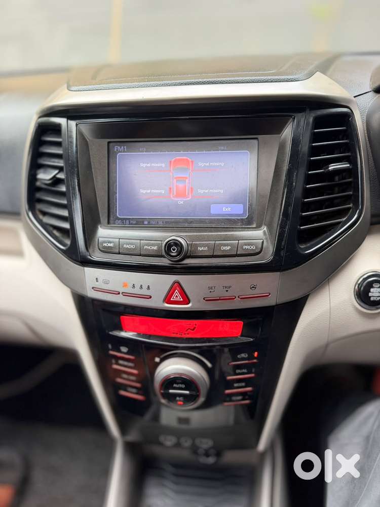 Mahindra Xuv300 W8 Option, 2019, Petrol