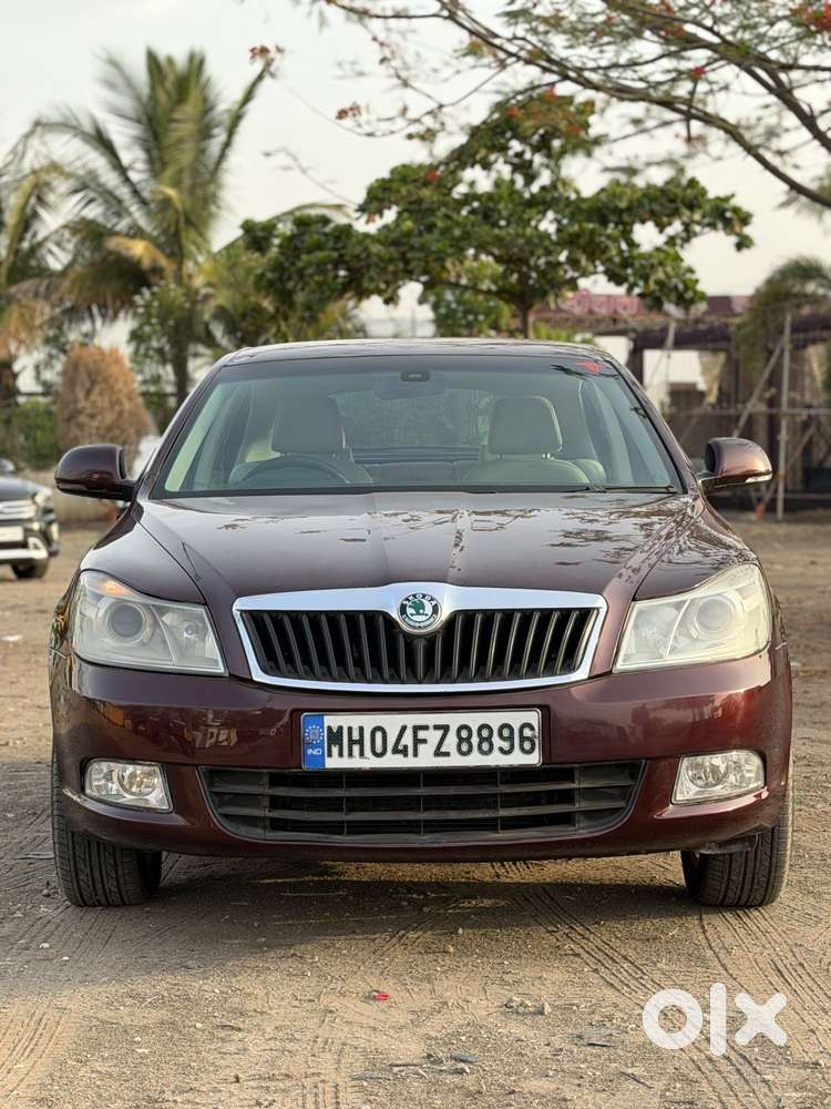 Skoda Laura Ambition 2.0 Tdi Cr At, 2013, Diesel