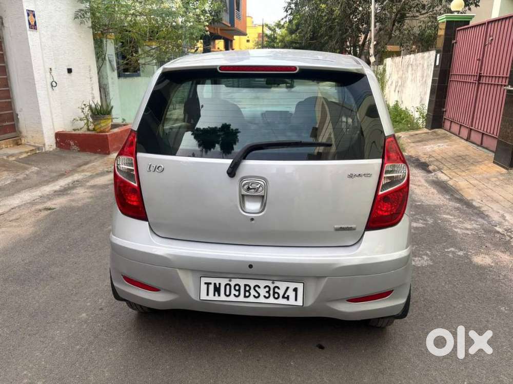 Hyundai I10 Sportz At, 2013, Petrol