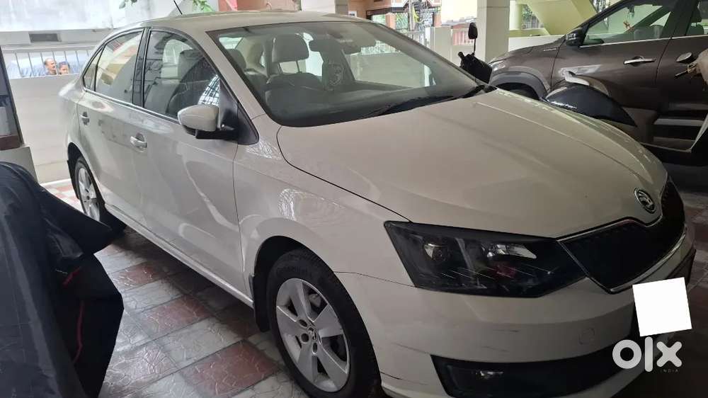 Skoda Rapid 1.0 Ambition 2016