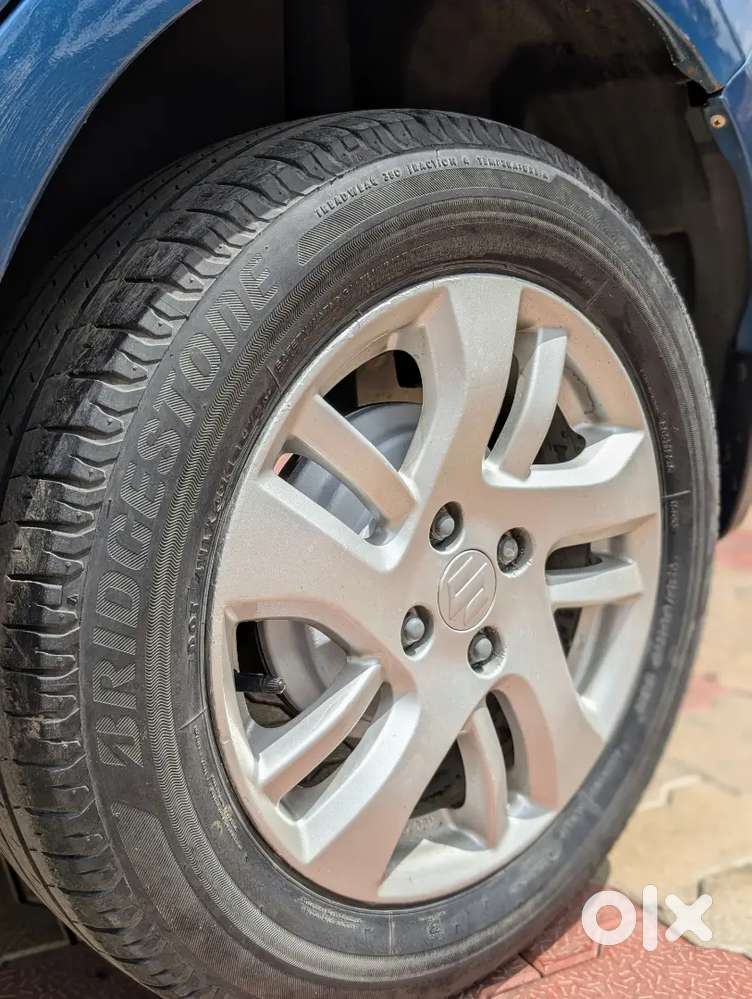 Maruti Suzuki Dzire 2012