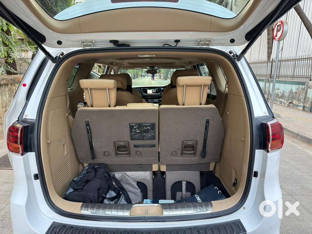 Kia Carnival Limousine Plus 2023