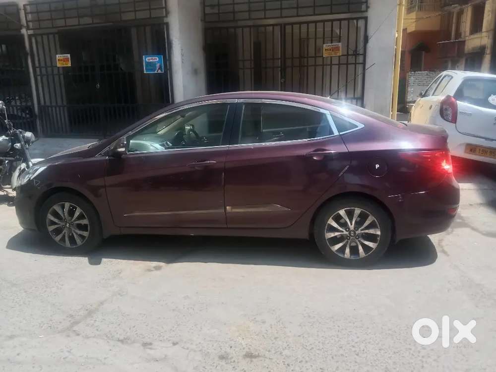 Hyundai Verna Sx 1, 6 Petrol 2013 Tax2028
