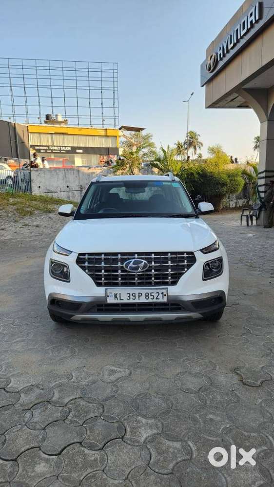 Hyundai Venue Sx Plus Turbo Dct, 2019, Petrol