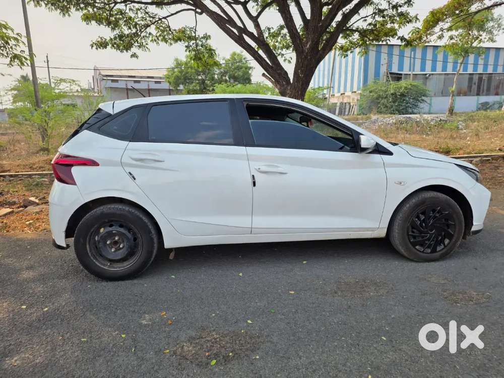 Hyundai New I20 2022 Petrol 57000 Km Driven Well Maintained