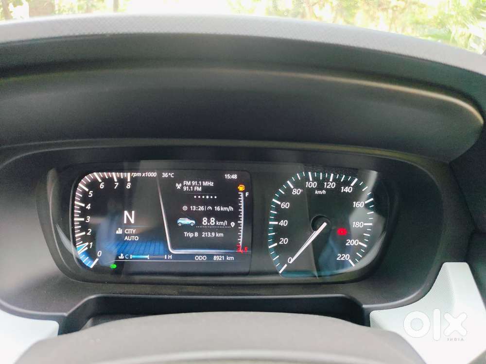 Tata Punch 1.2 Revotron Creative Amt Dual Tone, 2024, Petrol