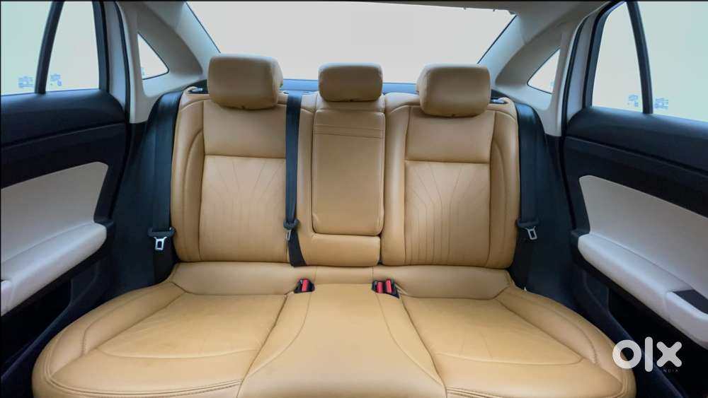 Volkswagen Virtus Highline Plus 1.0 Tsi At, 2024, Petrol