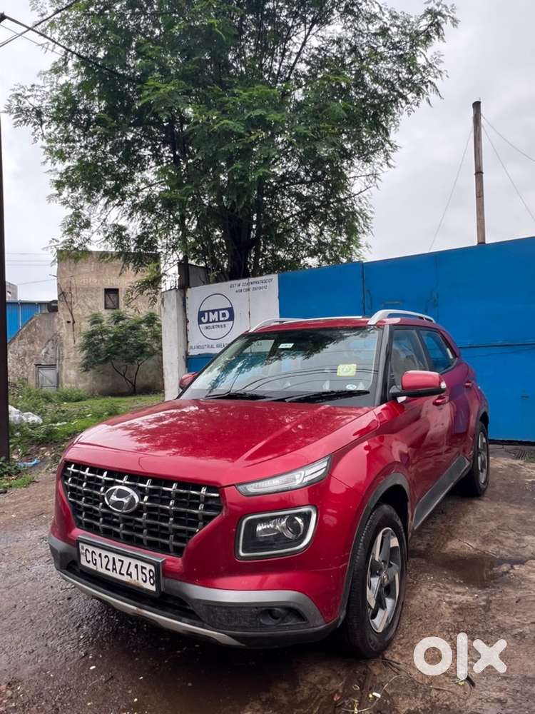 Hyundai Venue 2019 Petrol Well Maintained