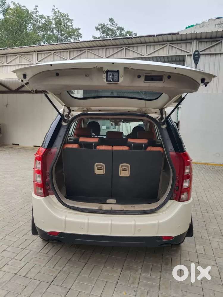Mahindra Xuv500 W9 At, 2017, Diesel