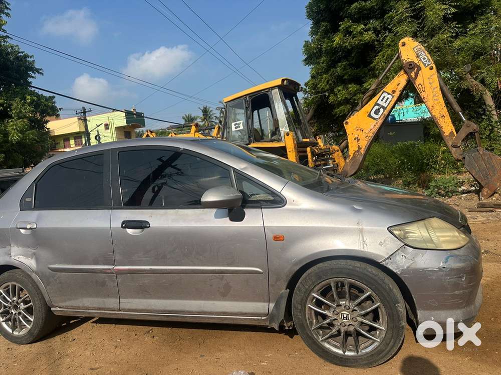 Honda City 2004 Petrol 77000 Km Driven