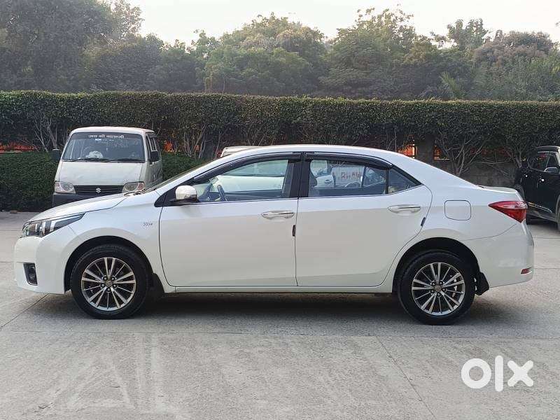 Toyota Corolla Altis