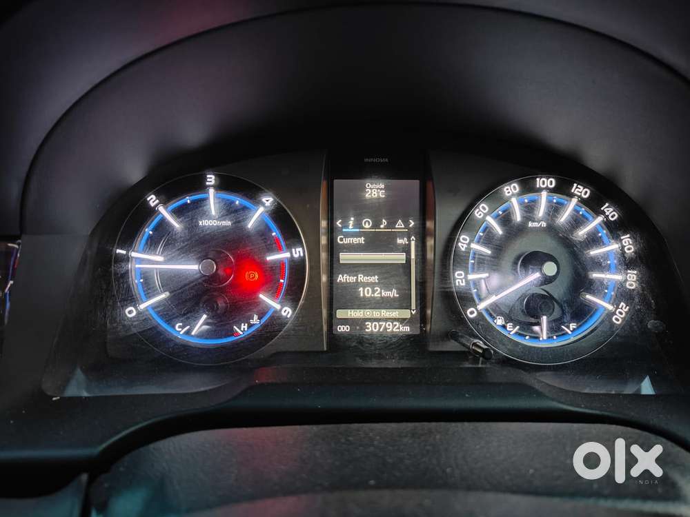 Toyota Innova Crysta 2.4 Z 7 Str, 2017, Diesel