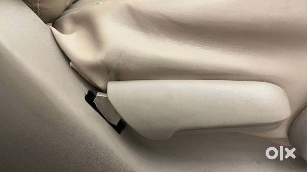 Maruti Suzuki Ciaz 2014-2017 At Zxi Plus, 2016, Petrol