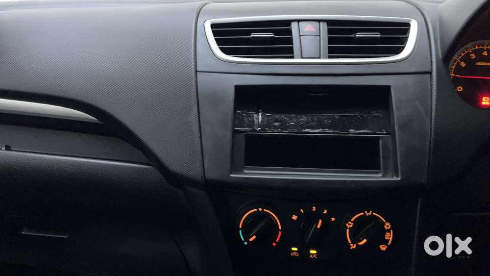 Maruti Suzuki Swift Vvt Vxi, 2012, Petrol