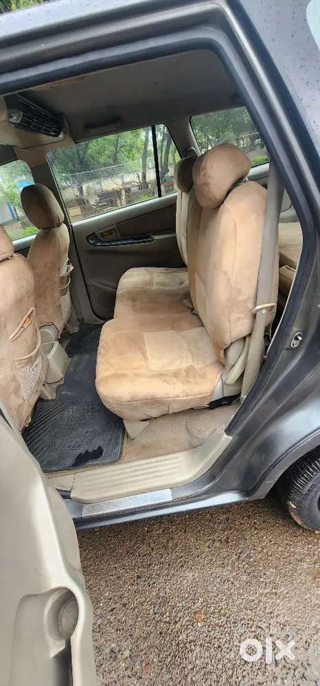 Toyota Innova G1 2009