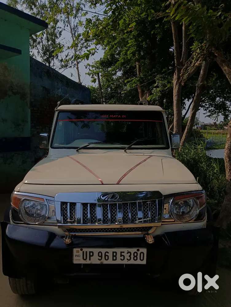 Bolero 8 Seater