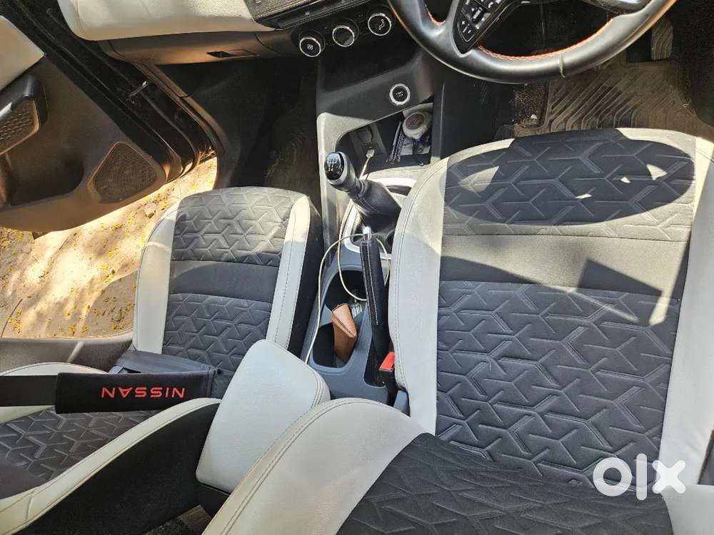 Nissan Magnite 2025petrol Well Maintained